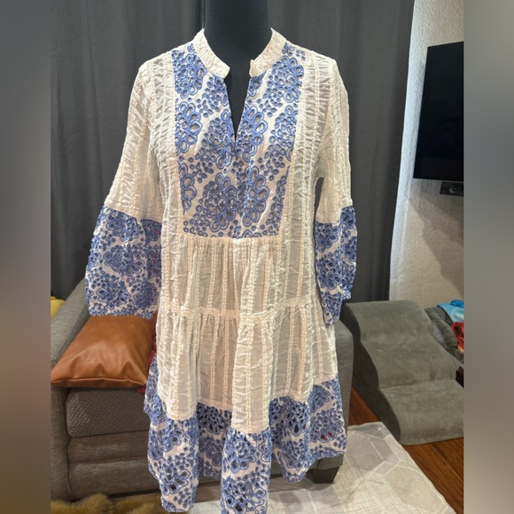 Dotti Tops - Preloved, Dotti eyelet blouse or dress, size Medium, fits like a small